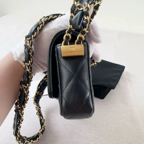 Chanel Women Pre-Loved Bag Brand New Condition - Picture 8 of 9